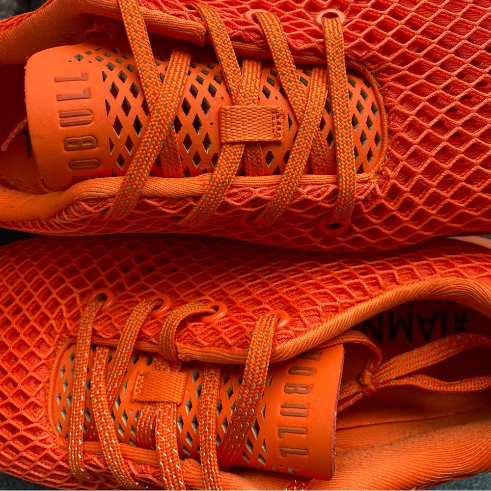 Men’s NOBULL mesh orange size 9.5 training shoe